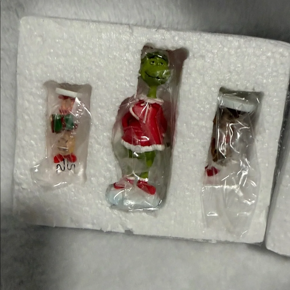 Department 56 Grinch Max and Cindy-Lou Who 804152 Brand New